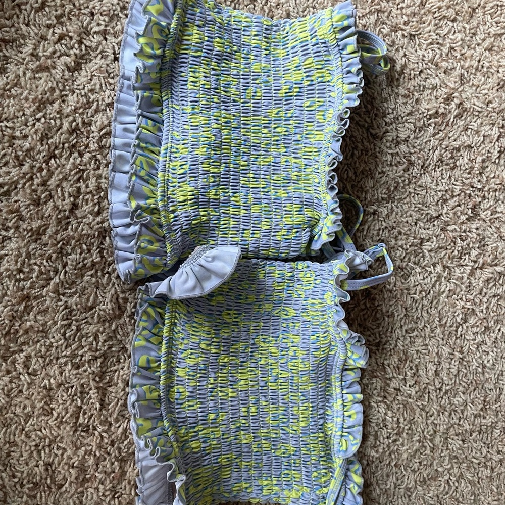 Kortni jeane vivid cheetah tops 6/7 8/9